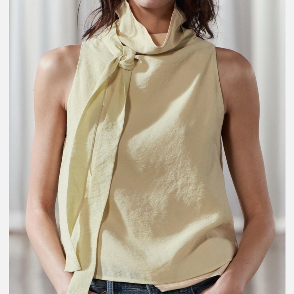 Zara Apple Green Yellow Contrast - Size S